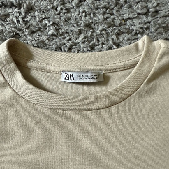 Zara - Beige Long Sleeve Top (Women’s Medium) - Picture 2 of 6